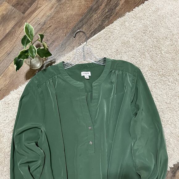 J.crew Large Gatlin Green Elegant Popover Henley Sleek Pleated Placket Blouse - Picture 3 of 8